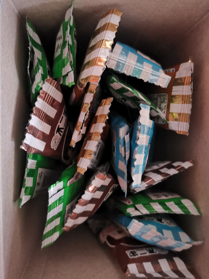 巧克力棒棒糖手机版巧克力棒和甜甜圈碰撞视频网站在线看完整-第2张图片-太平洋在线下载